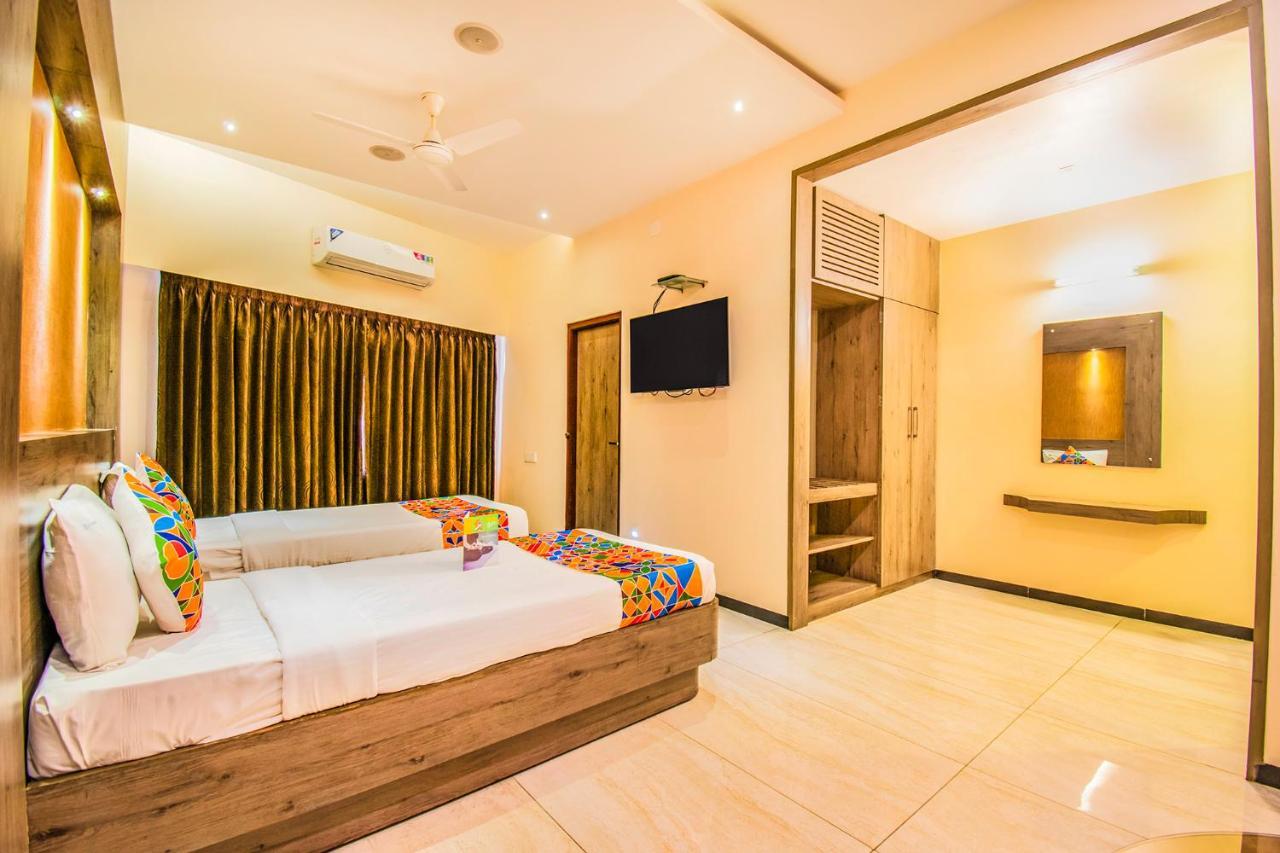 Fabhotel Thaai Railway Station 3*