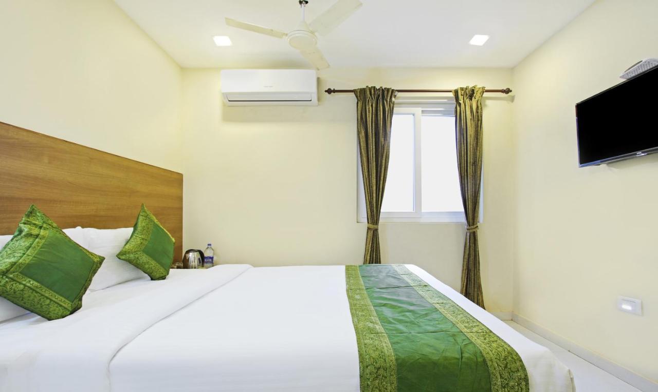 Hotel Itsy Jansi Residency 3*