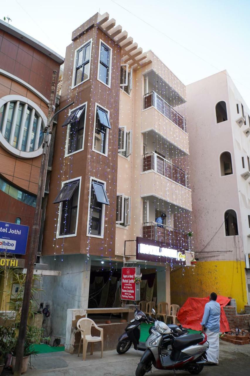 Hotel Jothi *