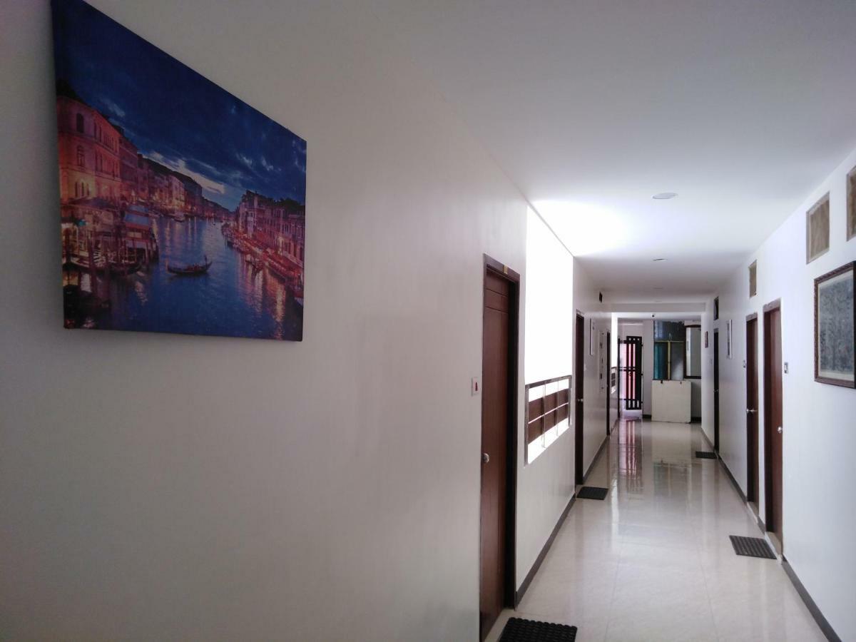 Jothi Hotel