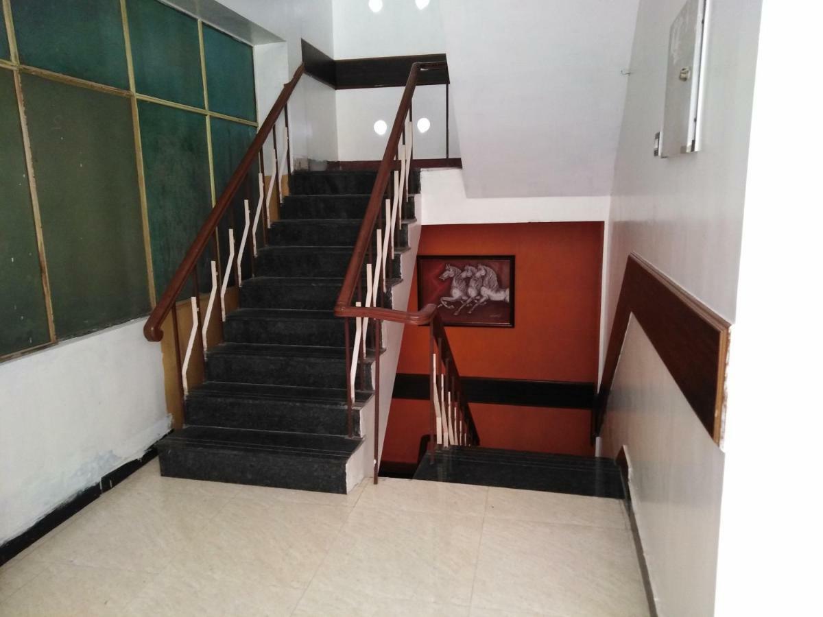 Jothi Hotel