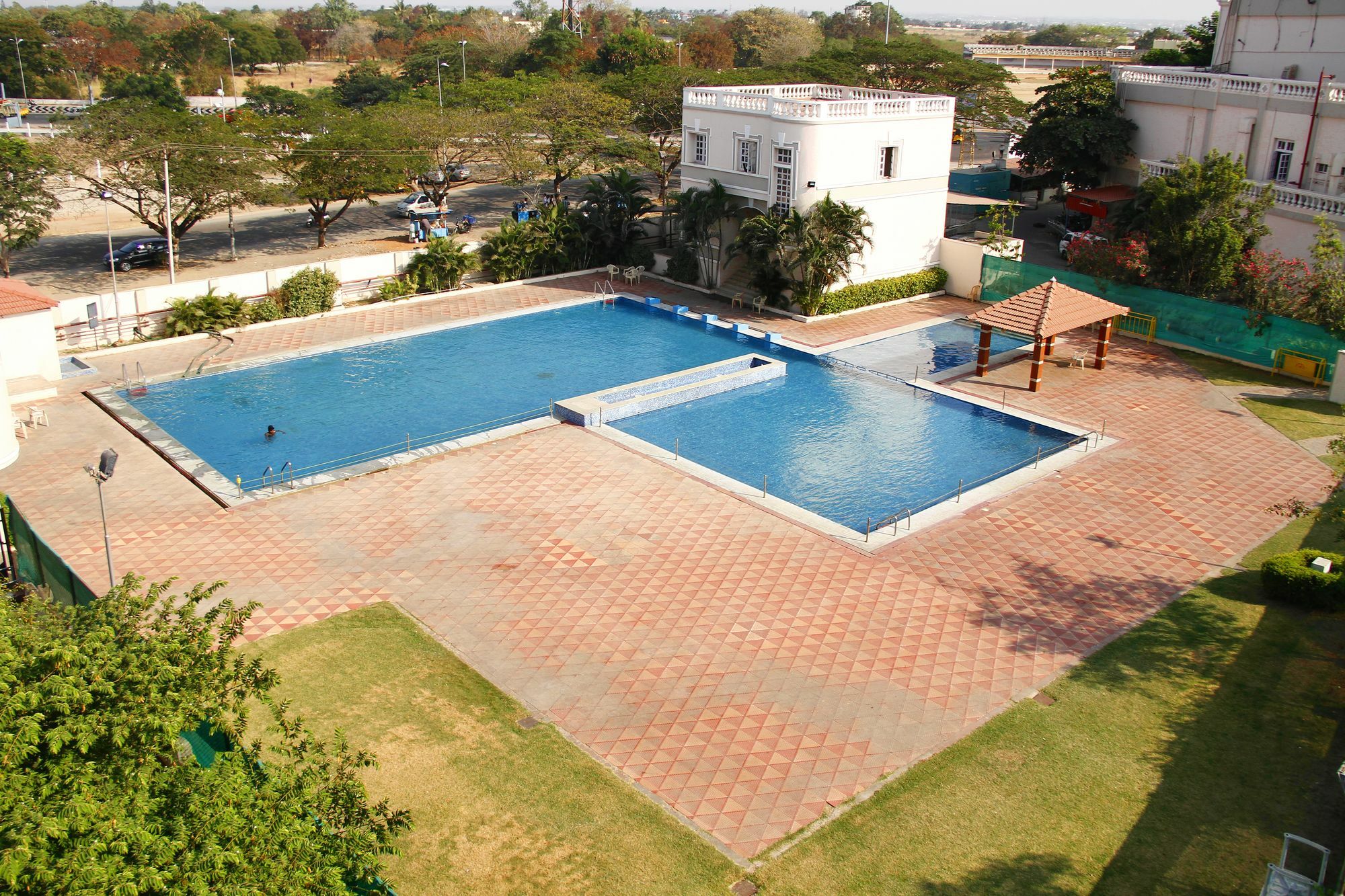 Jenneys Residency Hotel Coimbatore