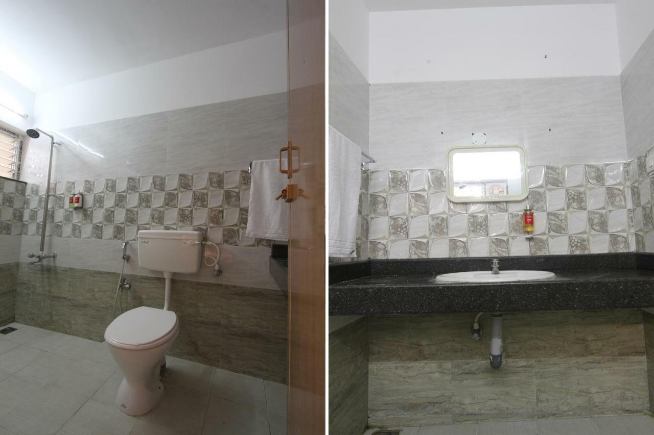 Hotel Oyo Flagship 31042 Sunil Residency 3*