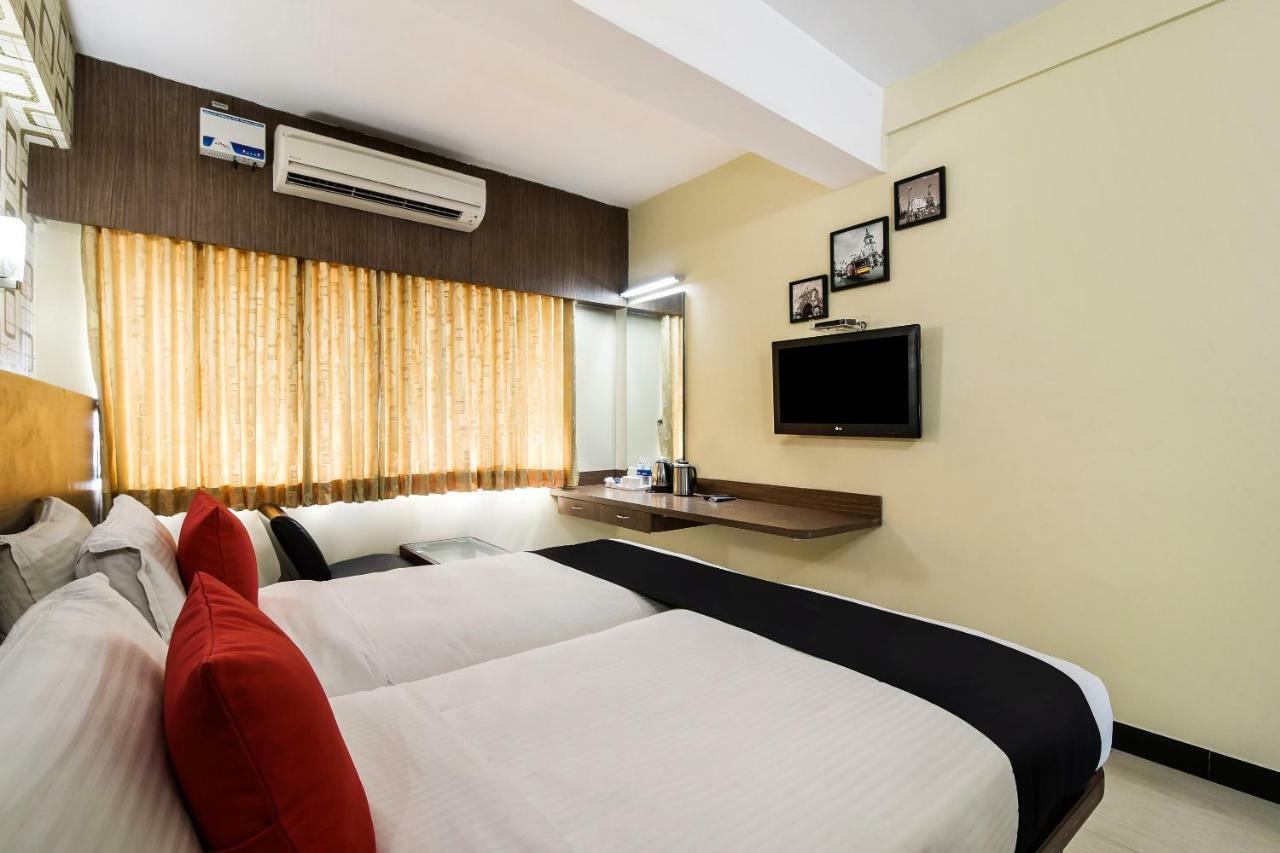Capital O 11563 Shiva Grand Hotel