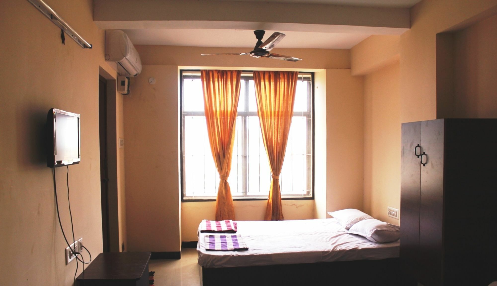 Aishvarya Residency