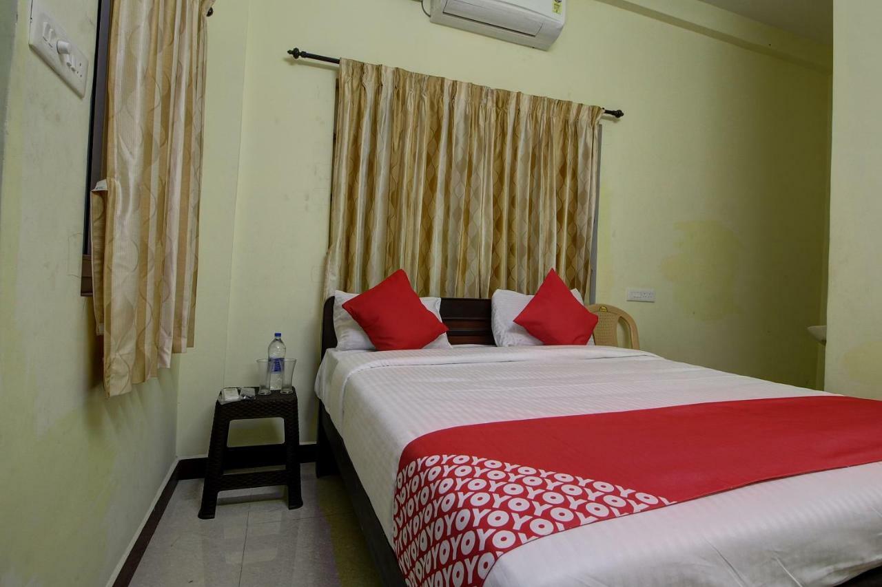 Hotel Oyo 42678 Vasantha Bhavanam Saver 3*