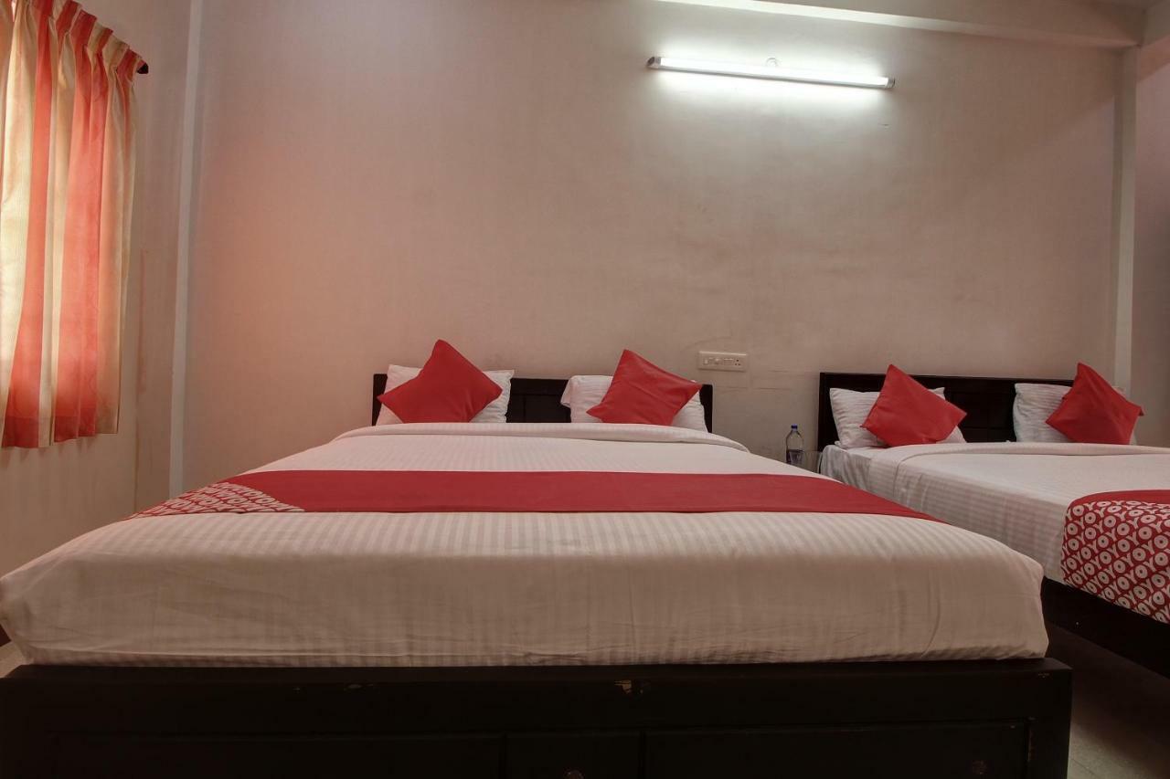 Oyo 42678 Vasantha Bhavanam Saver 3*