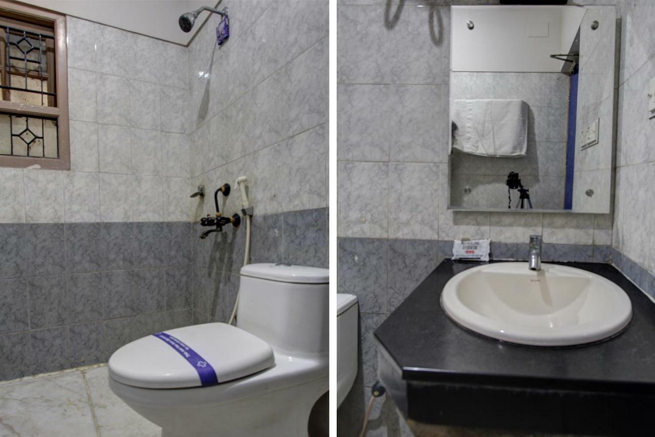 Oyo 42678 Vasantha Bhavanam Saver 3*