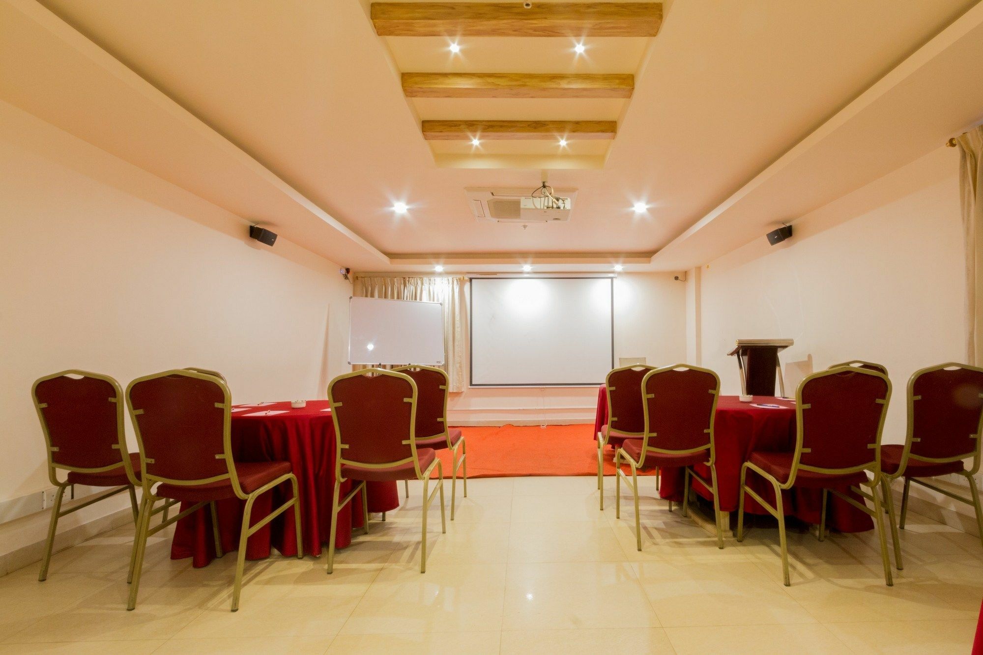 Fabhotel Prime Royal Castle Gandhipuram 3* Coimbatore
