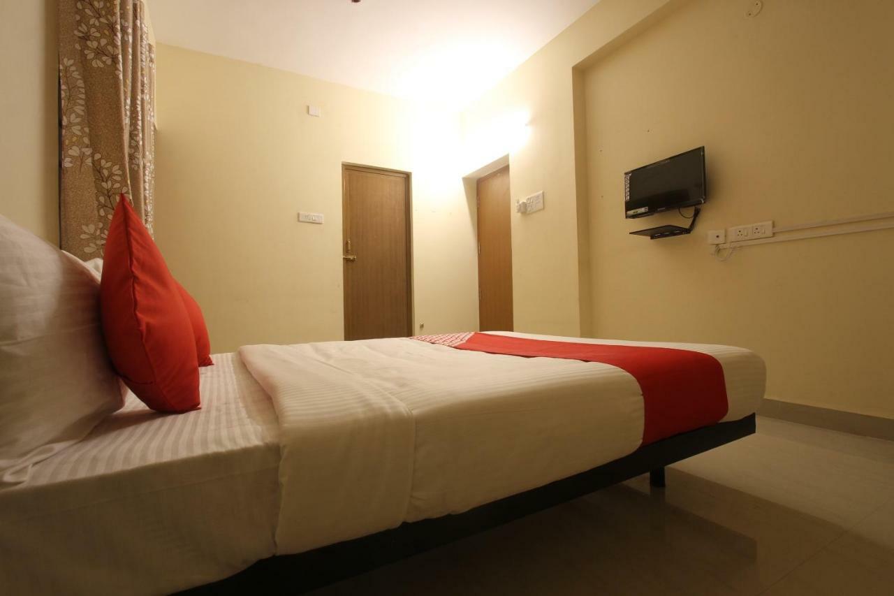 Oyo Flagship 31042 Sunil Residency