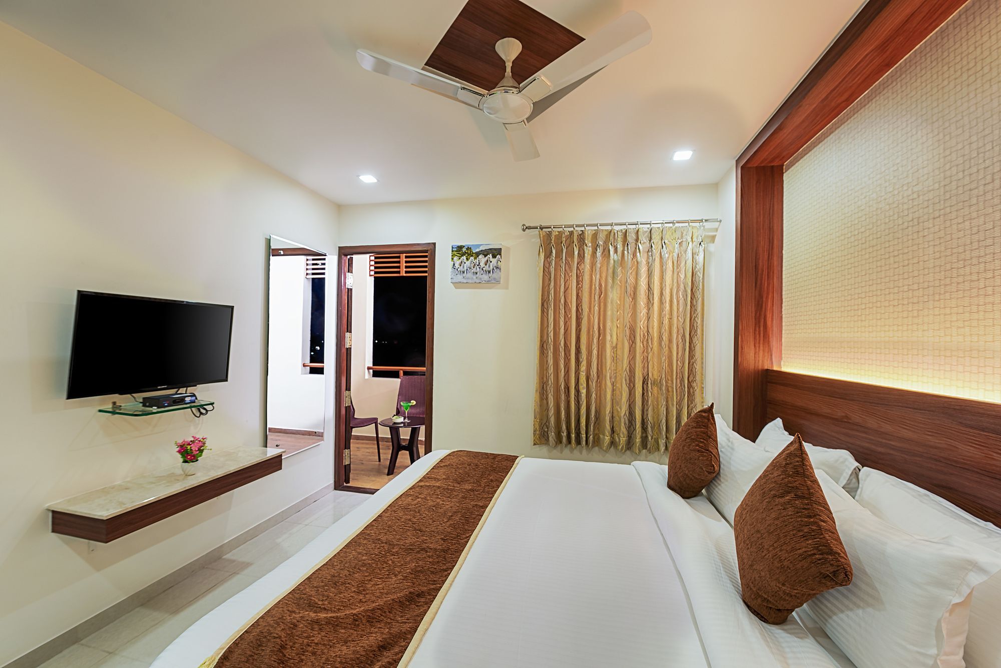 Residency Hotel 3*