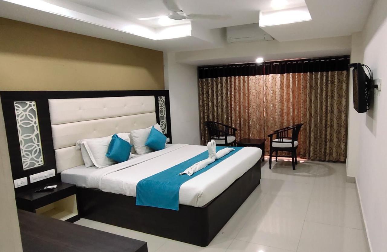 Sri Guru By Omatra Hotel Coimbatore