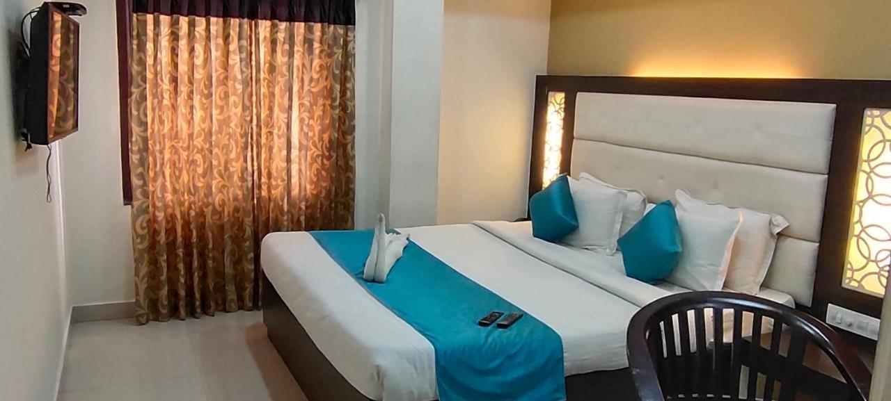 Hotel Sri Guru By Omatra 3*
