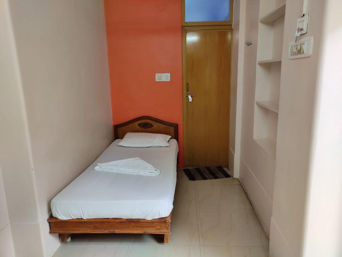 Sibi Hotel