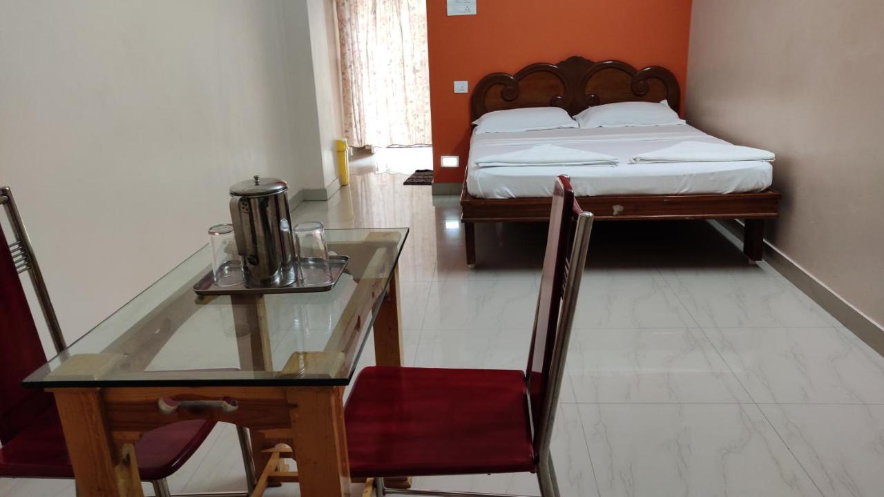 Sibi Hotel *