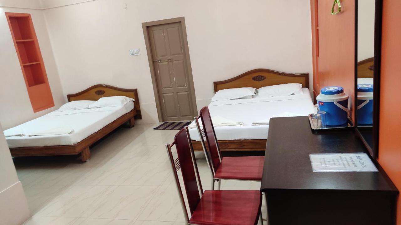 Sibi Hotel *