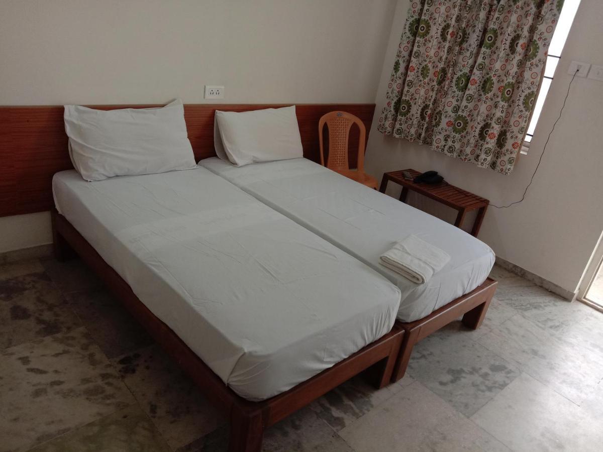 Nachas Hotel
