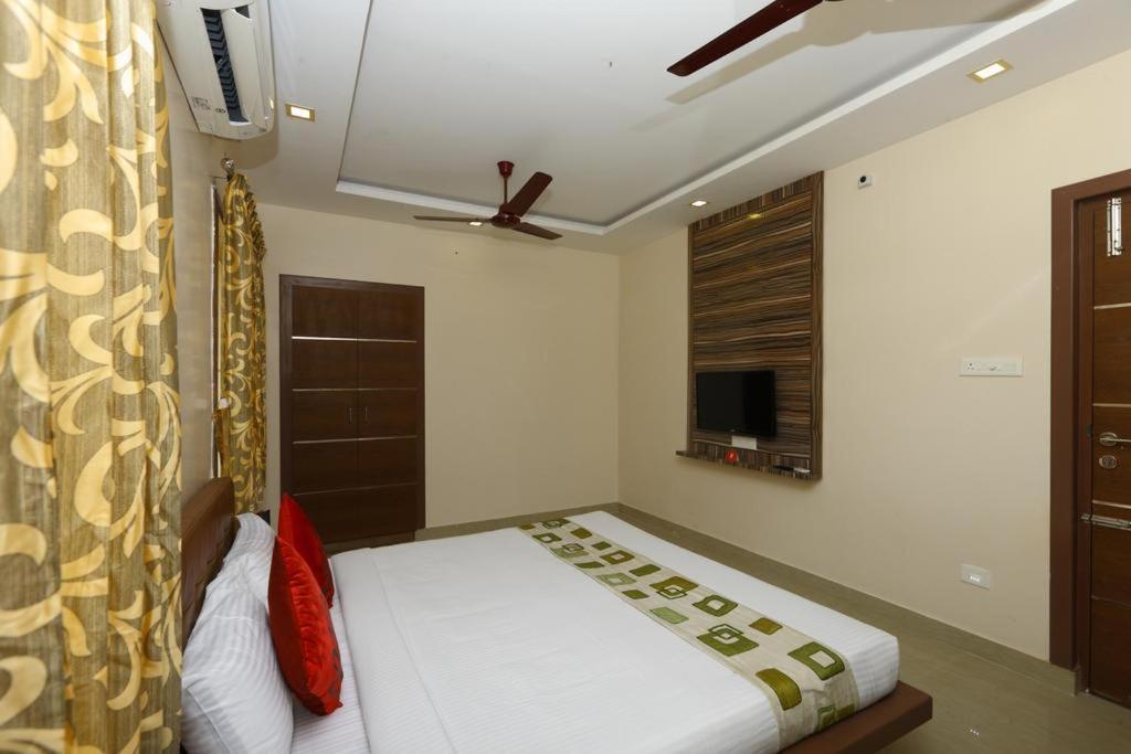 Hotel Sri Kamadhenu Residency Coimbatore