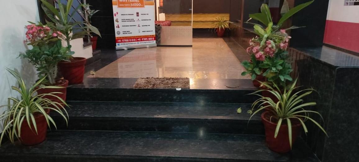 Sri Kamadhenu Residency 3*