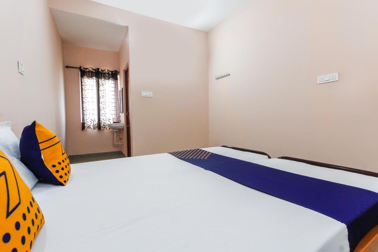 Spot On 41583 Sri Rugmani Residency Spot Hotel