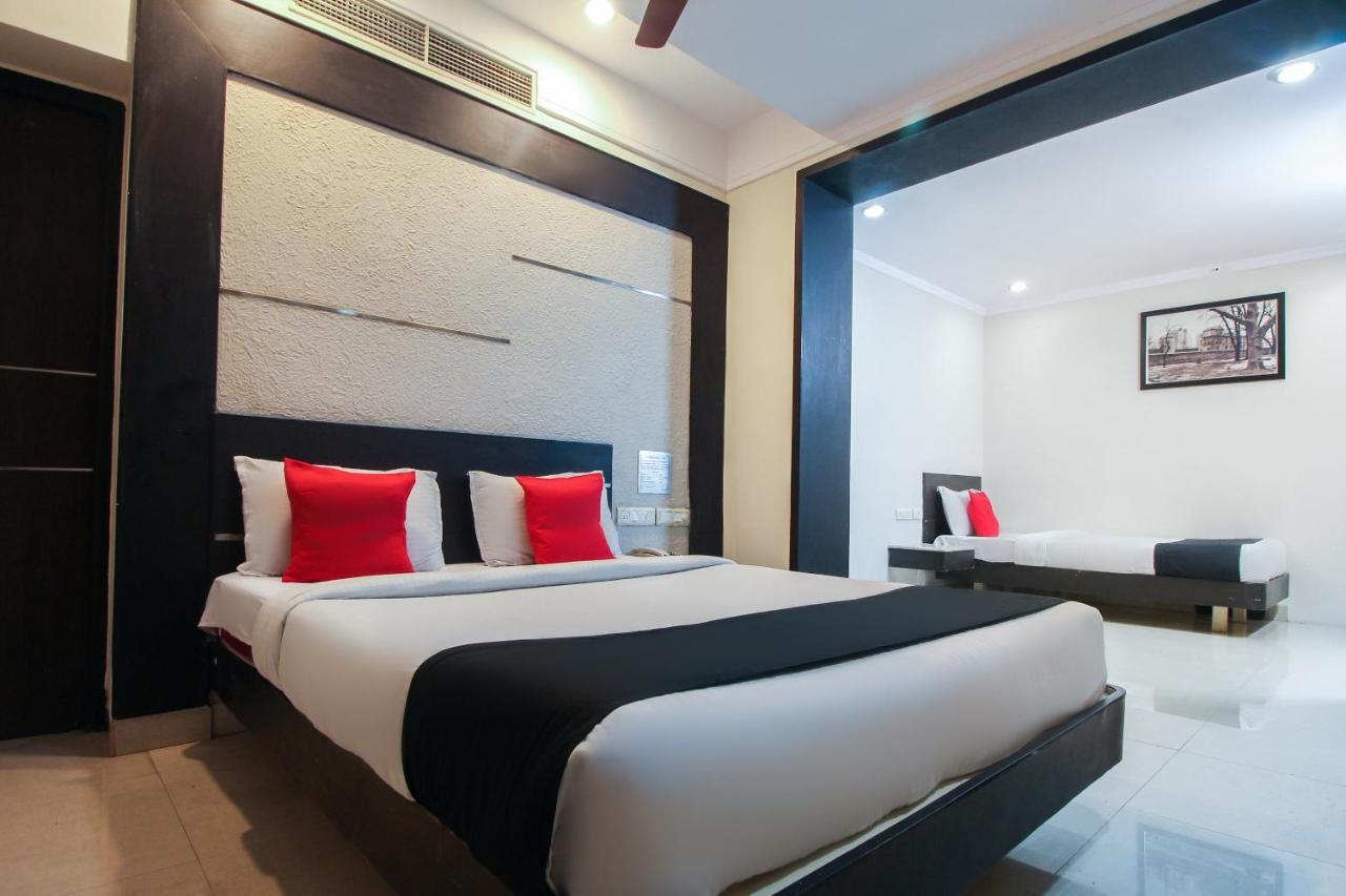 Hotel Collection O 48362 Sri Ram International Coimbatore