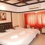 Hotel Blue Star