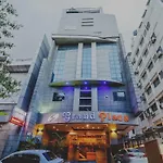 Capital O Grand Plaza