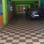 Pph Living Tricolours Hotel Gandhipuram