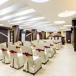 Hotel Navaratna