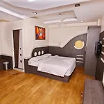 Hotel Vasantham