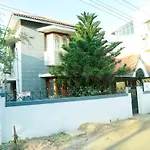 Zuriel Suite Guest House