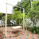 Oyo 47682 Periyanaayaki Amman Villa