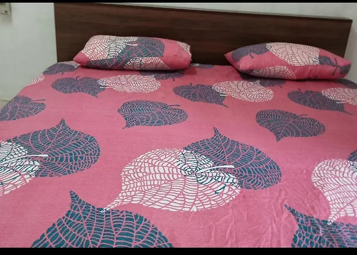 Shreevari Rooms