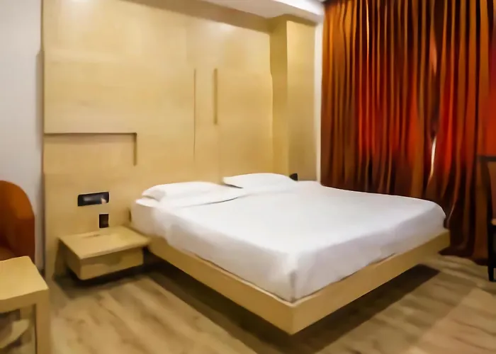 Pph Living Railotel Coimbatore