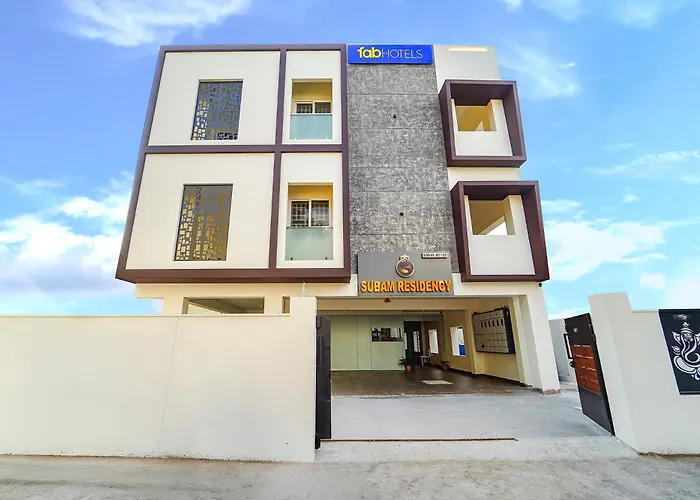 Fabhotel Subam Residency