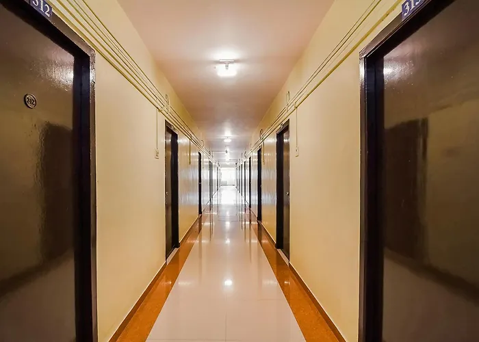 Hotel O Maruthi Gandhi Park