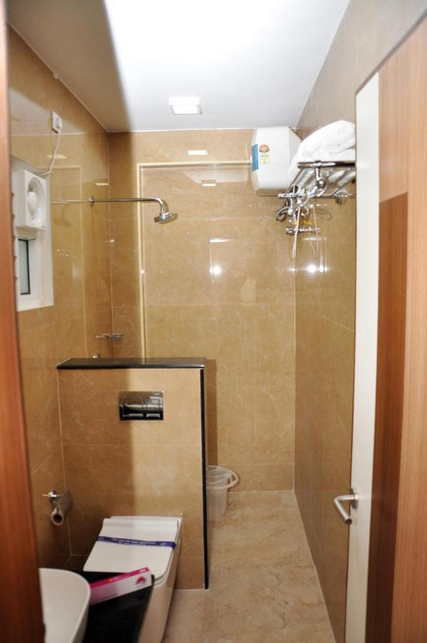 Santhoshpuri Hotel Coimbatore