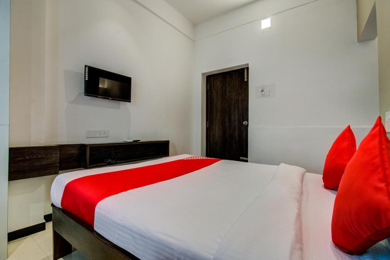 Hotel Collection O 29891 Karpagam, Gandhipuram Coimbatore