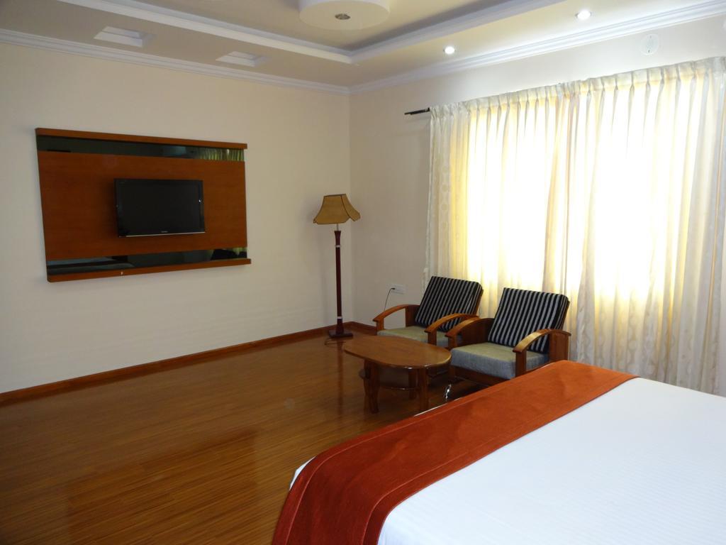 Svarga Residency