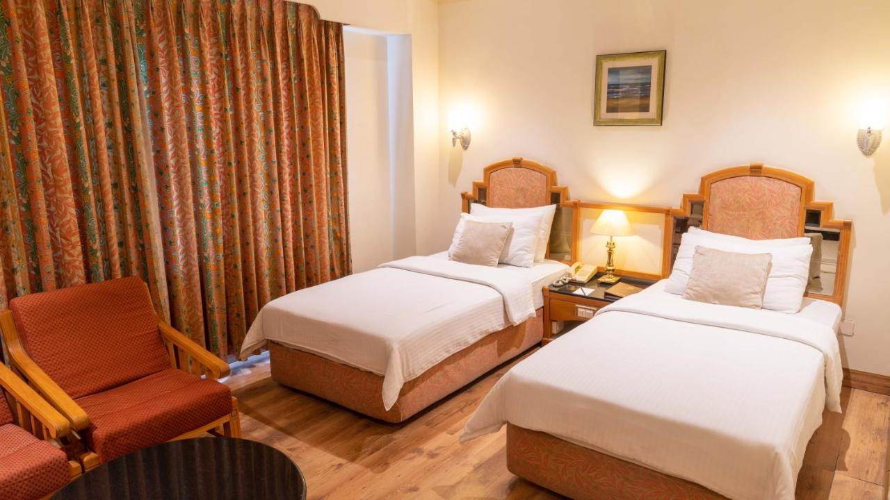 Cag Pride Hotel 3*