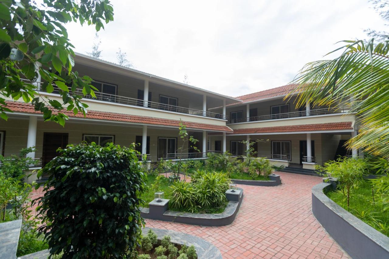 Sr Jungle Resort 3*