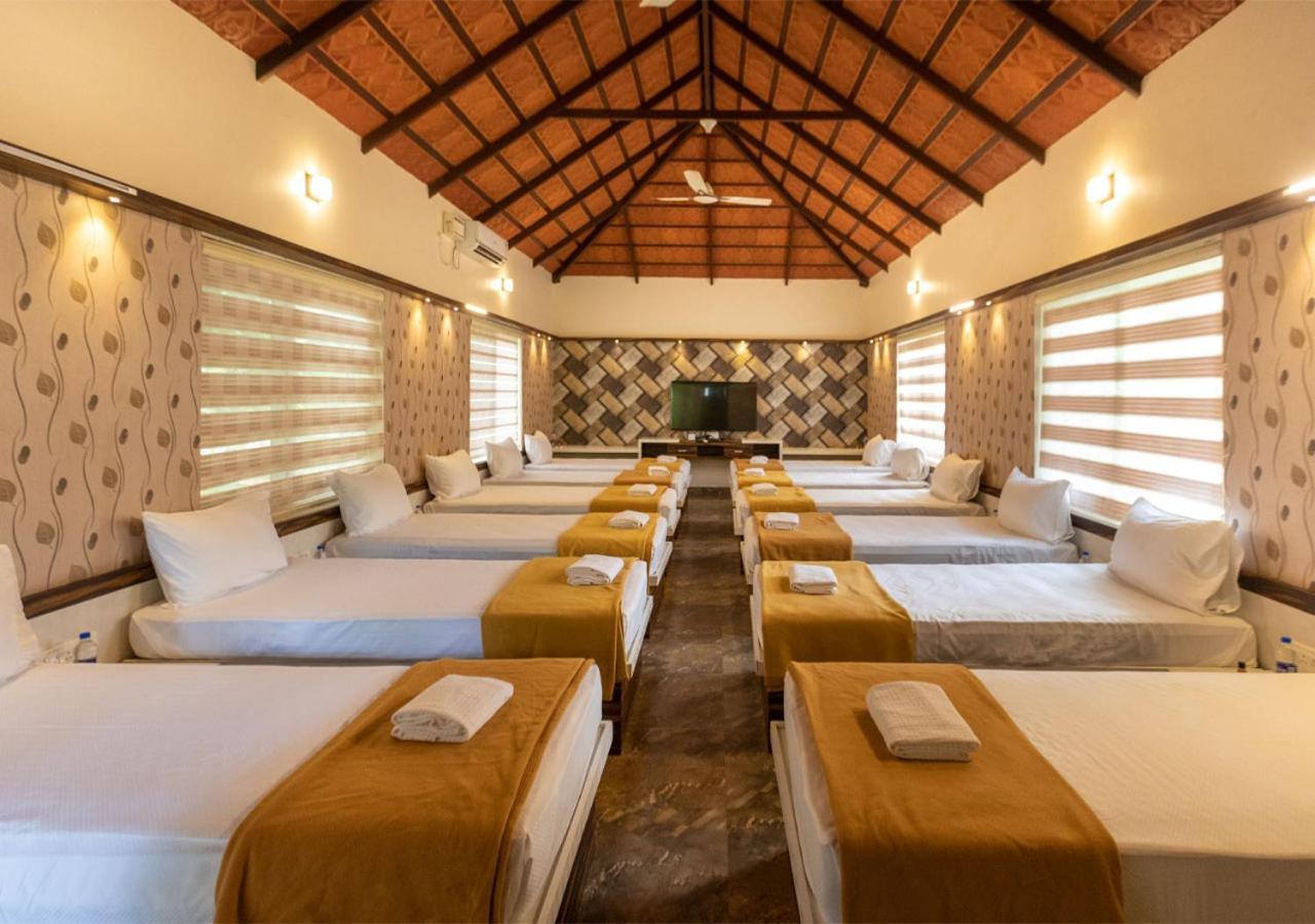 Sr Jungle Resort Coimbatore