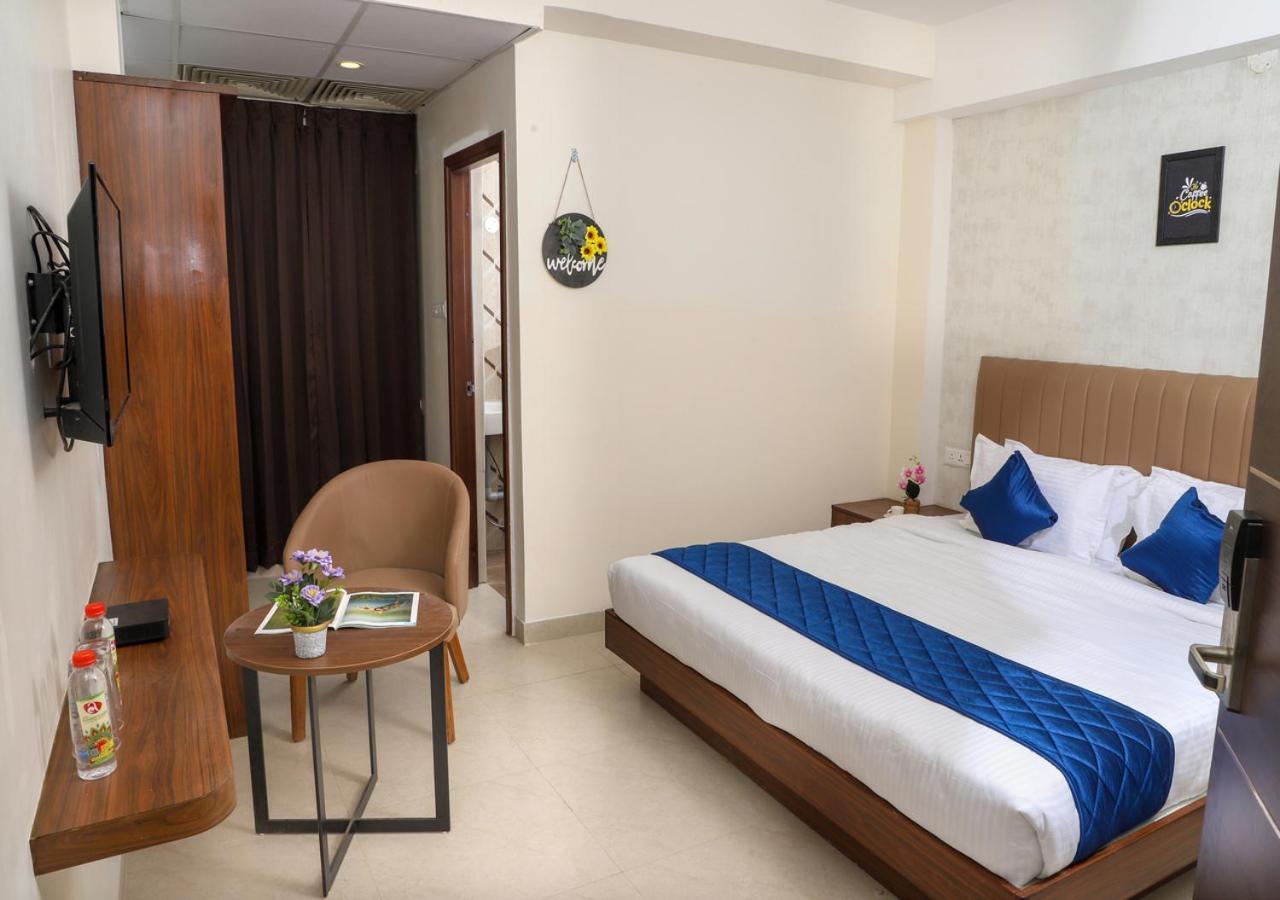 Hotel Admira Residency 2*