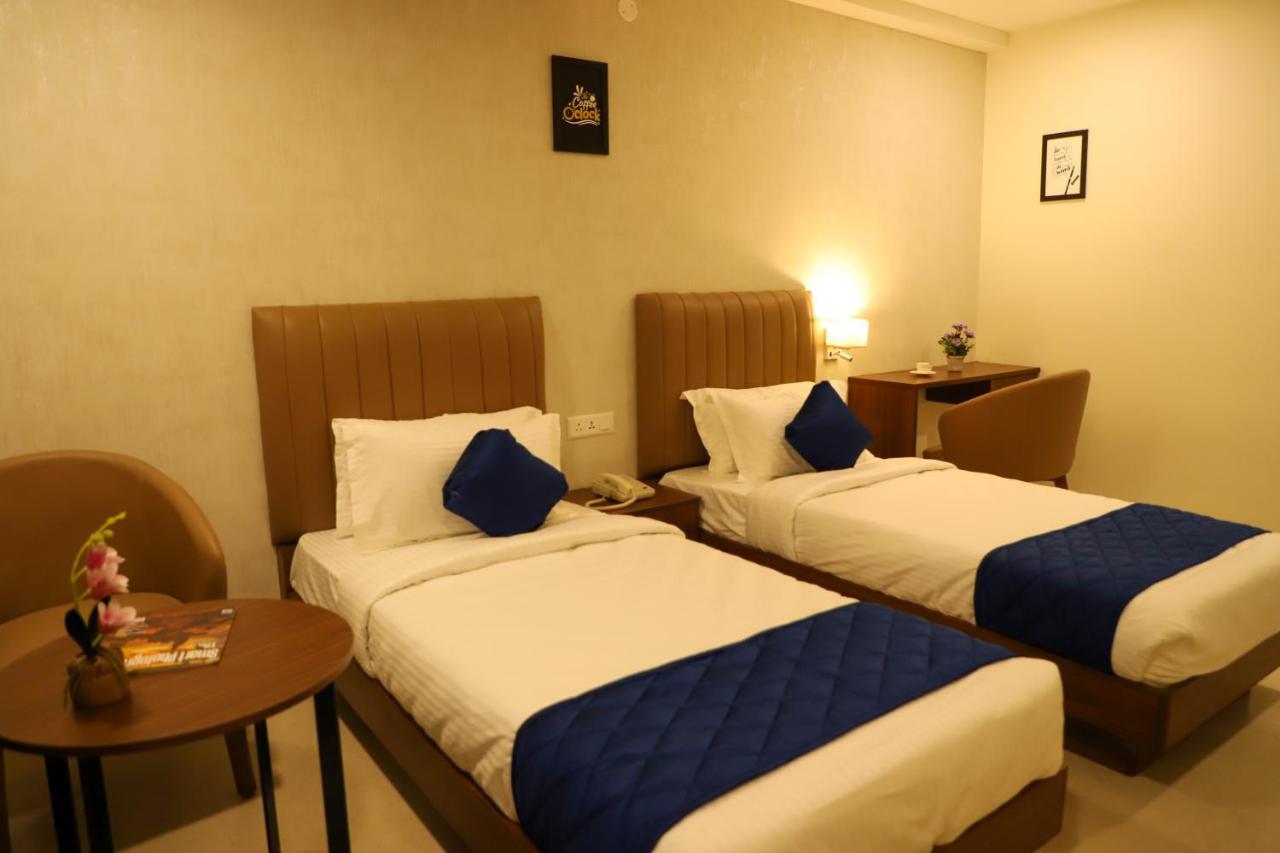 Admira Residency Hotel 2*