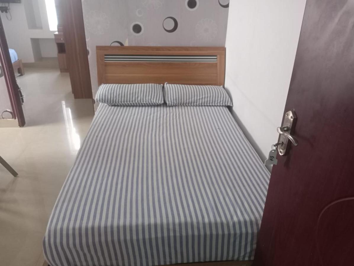 Hotel Blue Stones Residency 2*