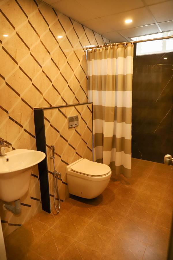 Admira Residency