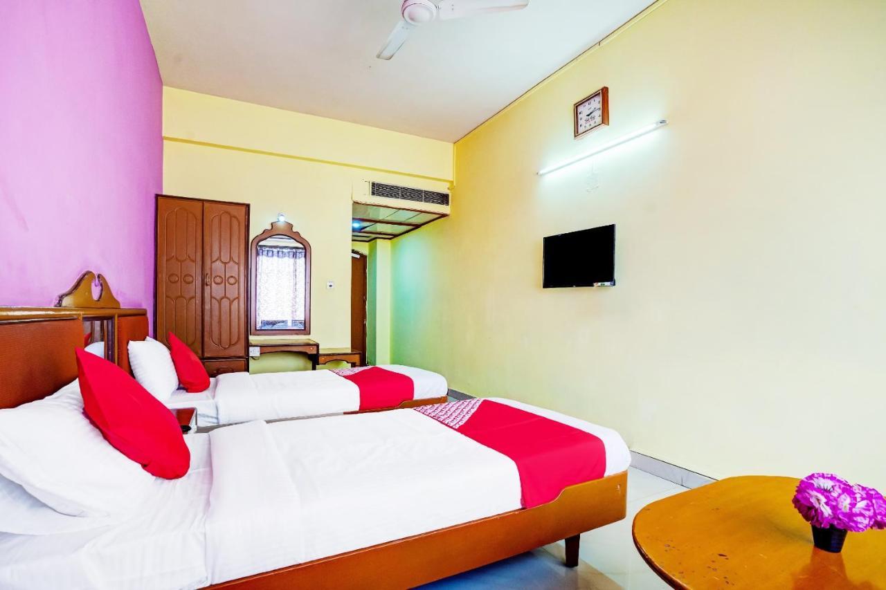 Hotel Oyo 68201 Singapore International Coimbatore