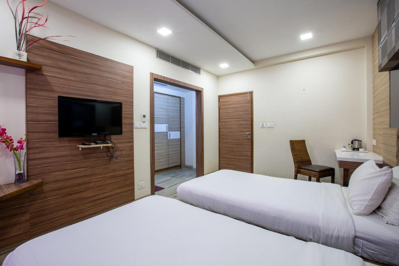 Chetinaad Courtyard Hotel 2*