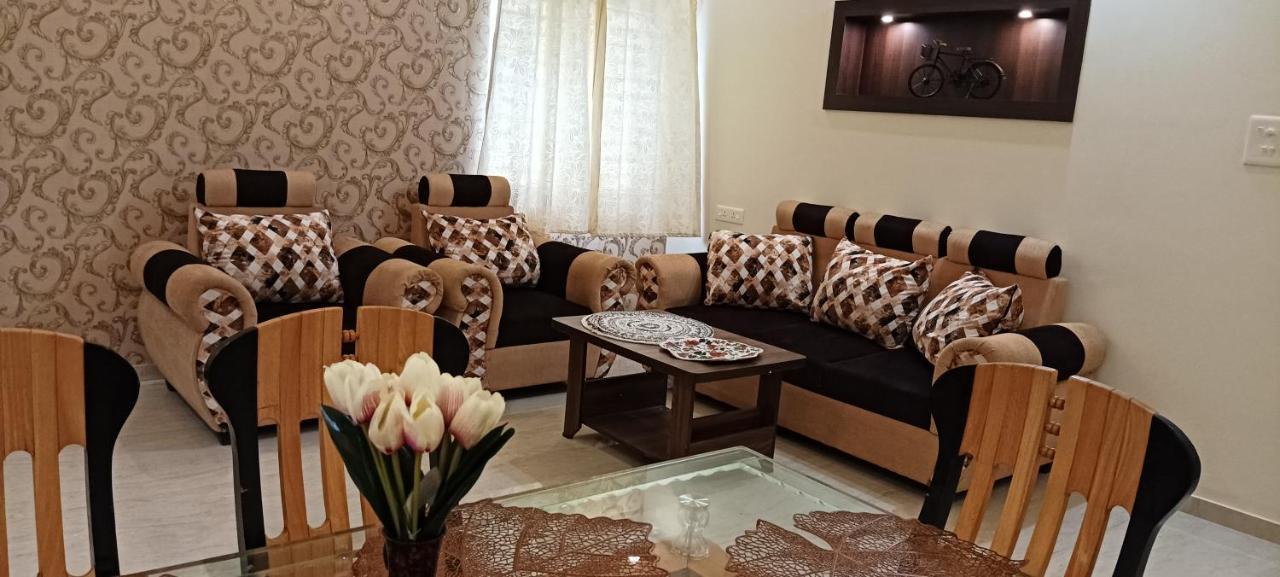 Shi's Vilva - The In - Near Airport, Kmch, Codesia