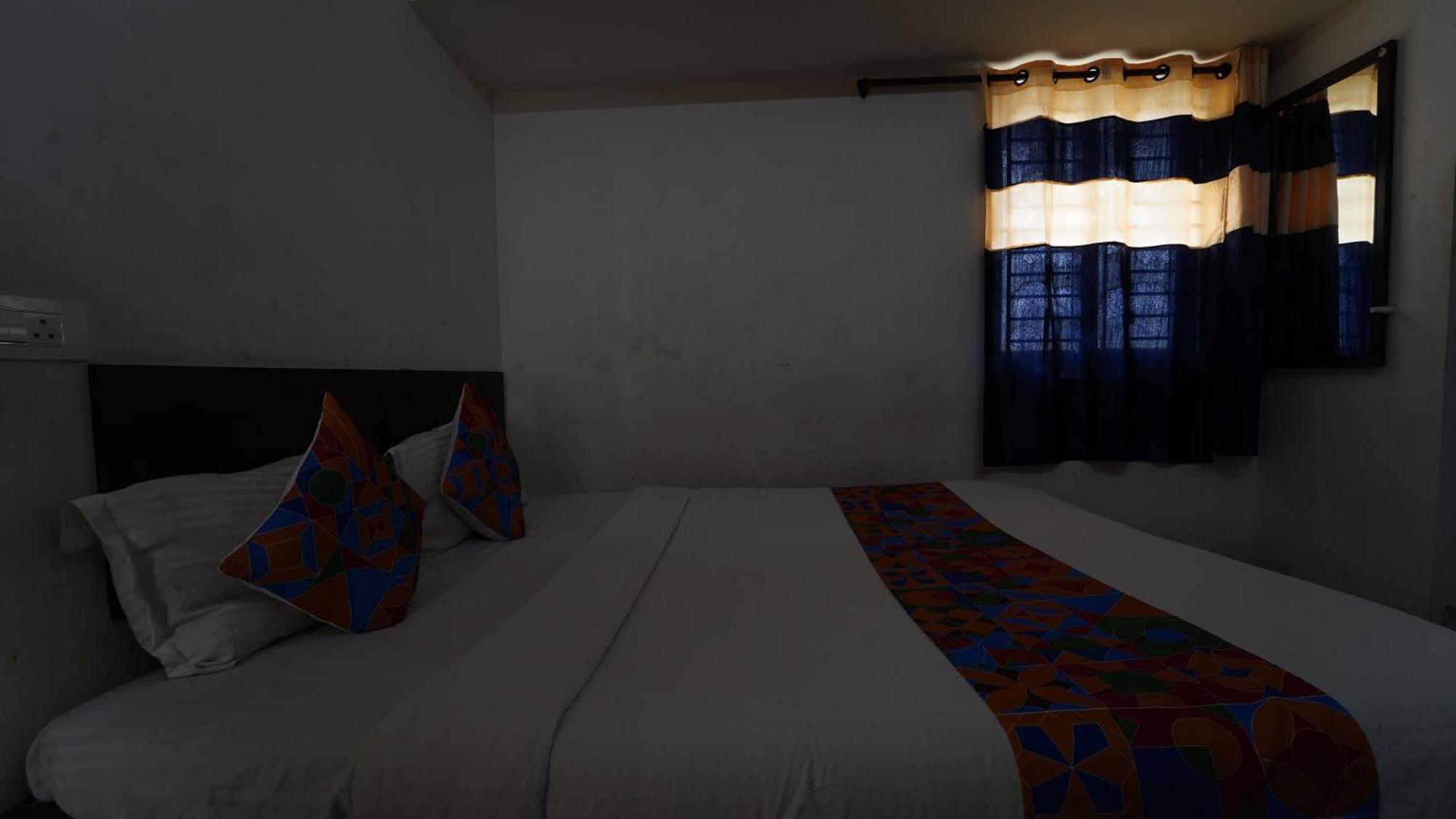 Hotel Honey Residency Airport Codissia Coimbatore